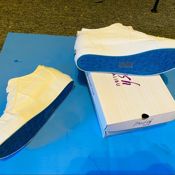 Malibu Blowfish zip up size 11 - Picture 3 of 8